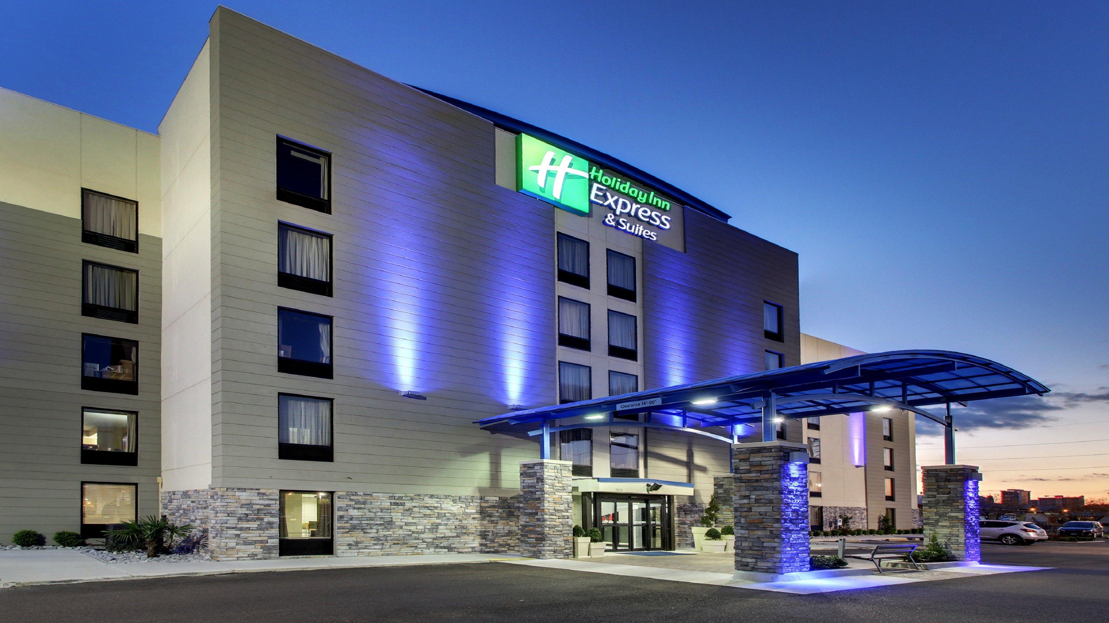 Holiday Inn Express & Suites Jackson Downtown - Coliseum By Ihg Exterior foto